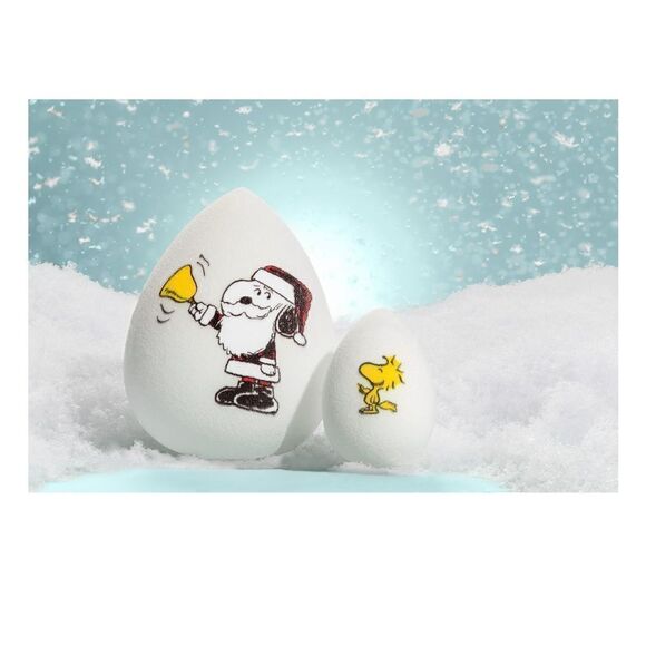 Wet n Wild Peanuts Snoopy Dog House and Set of 2 Sponges NWT - Picture 8 of 9